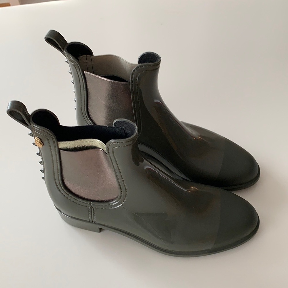 NEW LEMON JELLY RAIN BOOTS SIZE 7